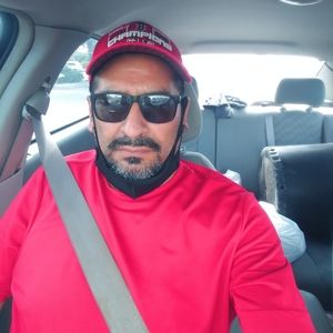 Meet your Posher, Louis